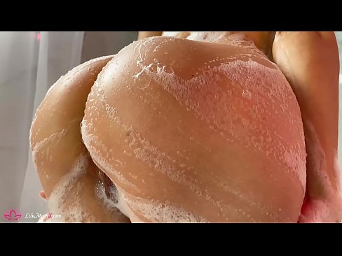 ❤️ Brunette onanerer fisse med vibrator til intens orgasme i brusebad ❤ Super sex at da.storestarbucks.top ️